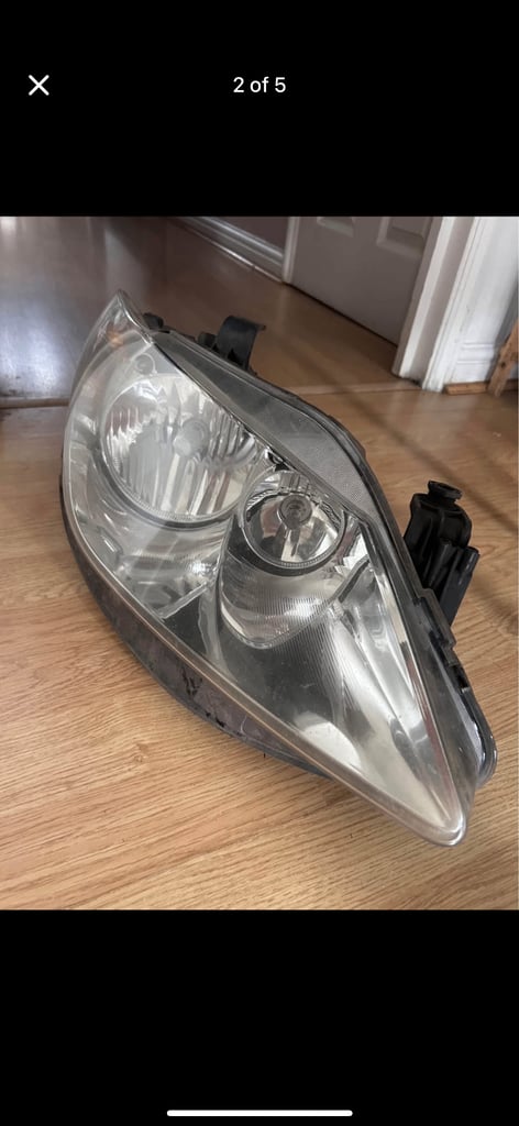 Seat Ibiza 2009 HEADLAMP - Drivers side 