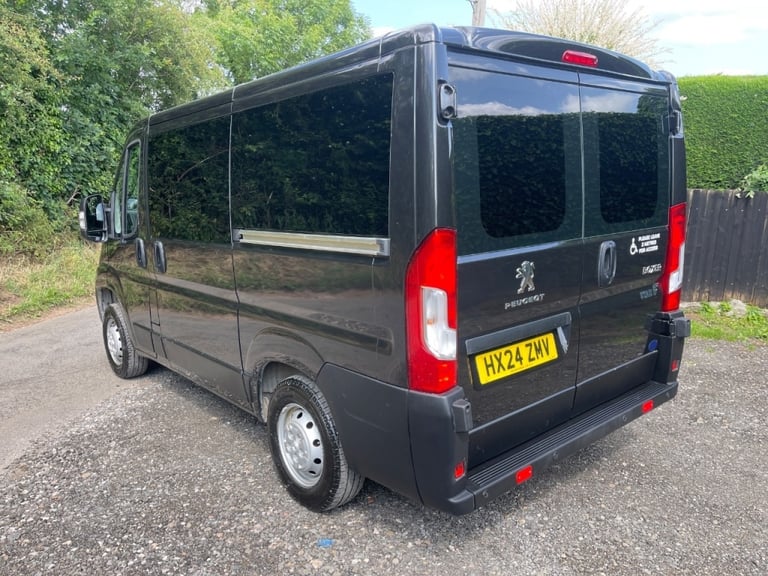  Peugeot Boxer 2.2 BlueHDi H1 Professional Premium+ WHEELCHAIR ACCESSIBLE