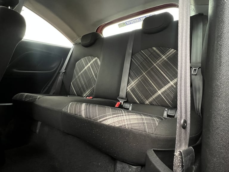 VAUXHALL CORSA 1.4 i ecoTEC Limited Edition 2015