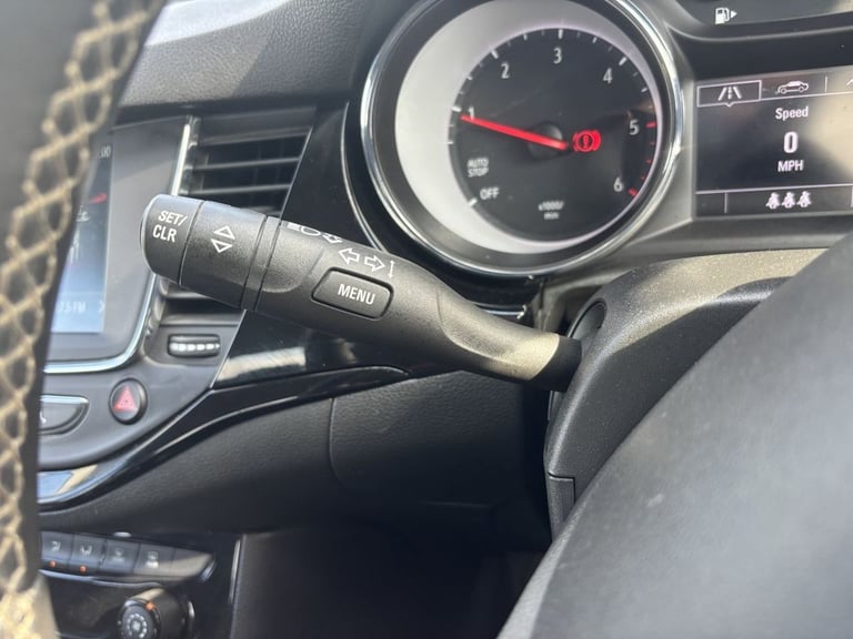 2018 Vauxhall Astra 1.6 CDTi BlueInjection SRi Hatchback 5dr Diesel Manual Euro 6 (s/s) (136 ps H...