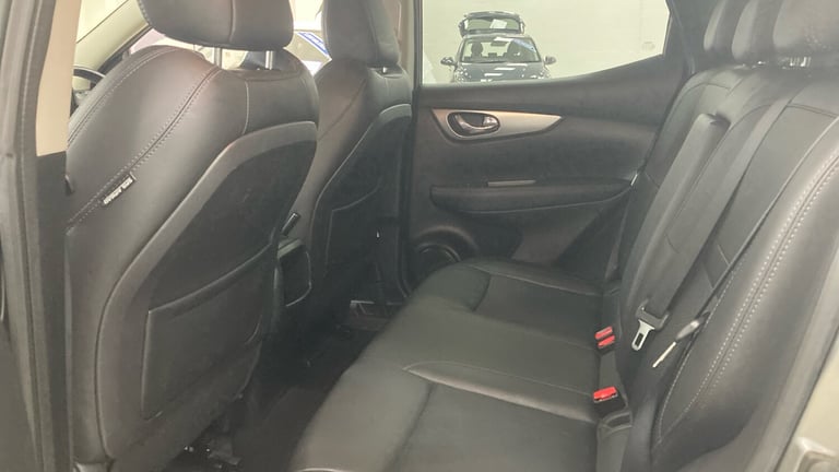 2018 Nissan Qashqai 1.2 DiG-T Tekna 5dr HATCHBACK PETROL Manual