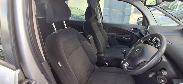 2013 Citroen C3 Picasso 1.6 HDi 8V Exclusive 5dr MPV DIESEL Manual