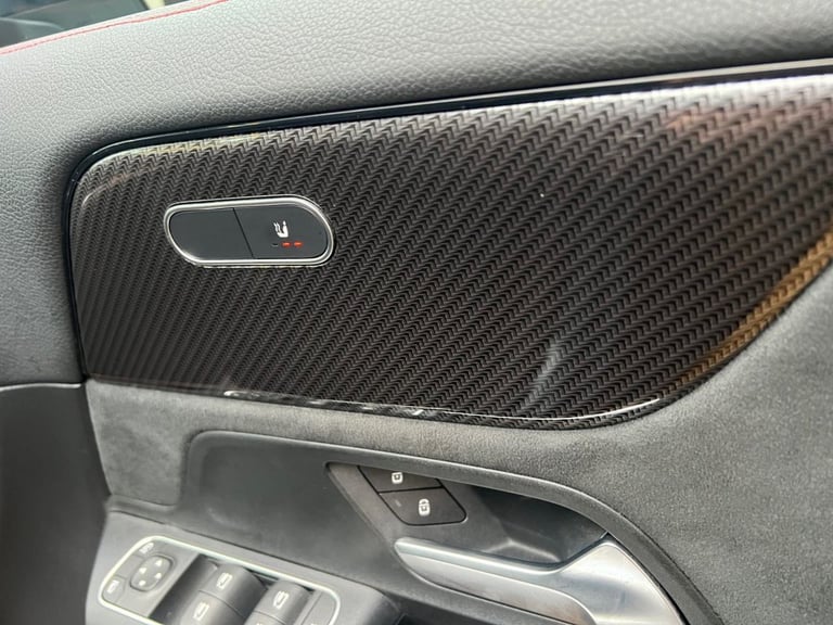 2021 21 MERCEDES-BENZ GLA 2.0 GLA200D AMG LINE SUV 5DR DIESEL 8G-DCT EURO 6 (S/S