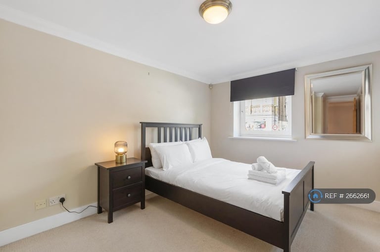 2 bedroom flat in Chelsea Court, London, N1 (2 bed) (#2662661)