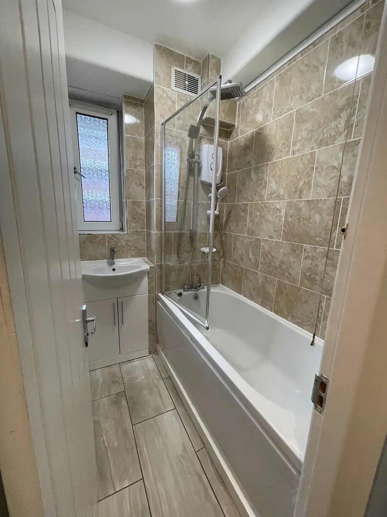 🏡 Double Room In Whitechapel 🏡🗝