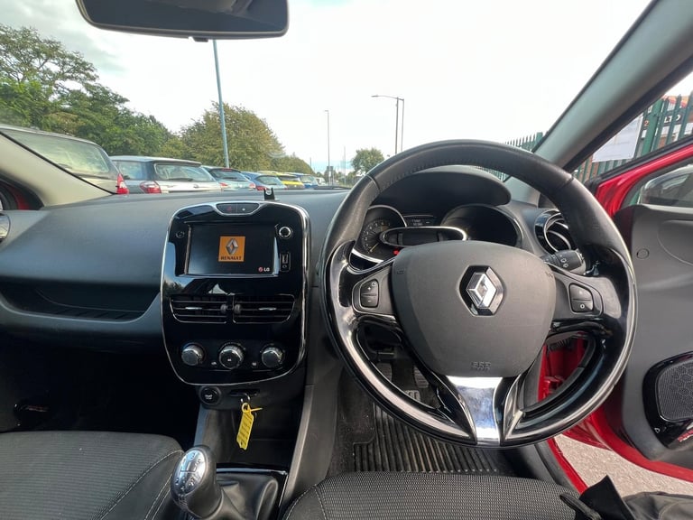 2013 Renault Clio 1.2 16V Dynamique MediaNav 5dr HATCHBACK Petrol Manual