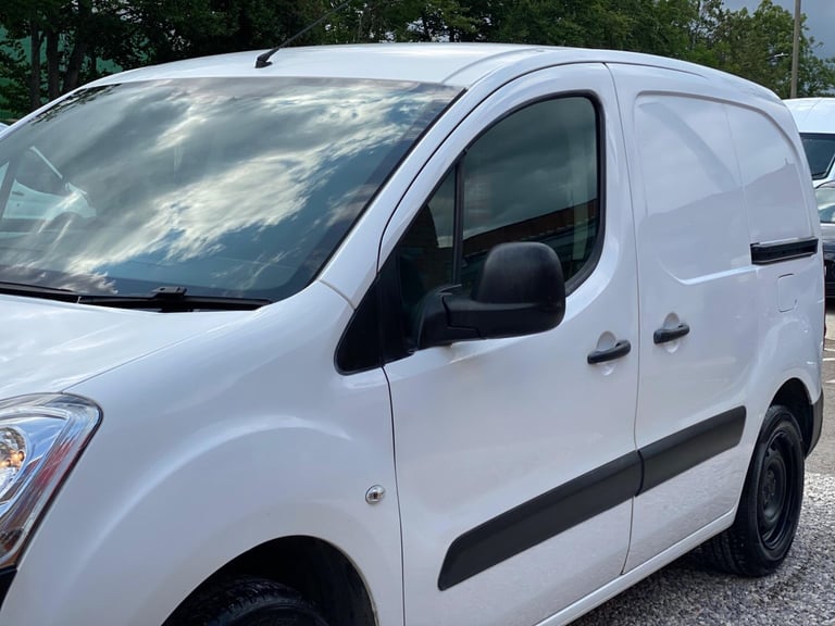 2017 Peugeot Partner 1.6 BlueHDi 651 SE L1 5dr PANEL VAN Diesel Manual