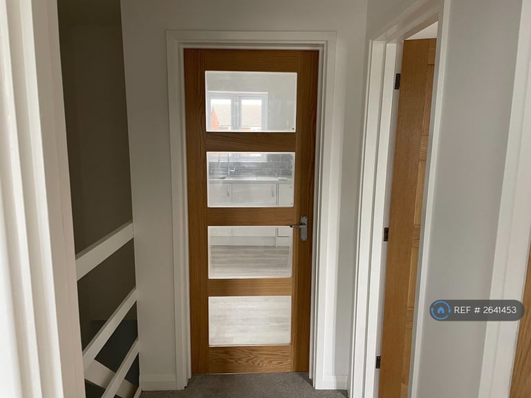 1 bedroom flat in Hampton Lane, Blackfield, Southampton, SO45 (1 bed) (#2641453)