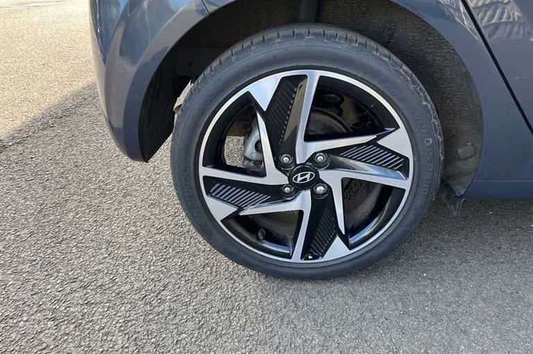 2024 Hyundai i10 1.0 [63] Premium 5dr Auto [Nav] HATCHBACK PETROL Automatic
