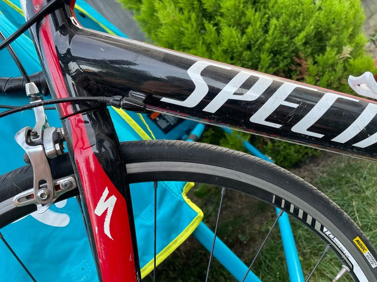 Specialized Allez Road Bike – Lightweight Aluminium/Carbon – Great Condition