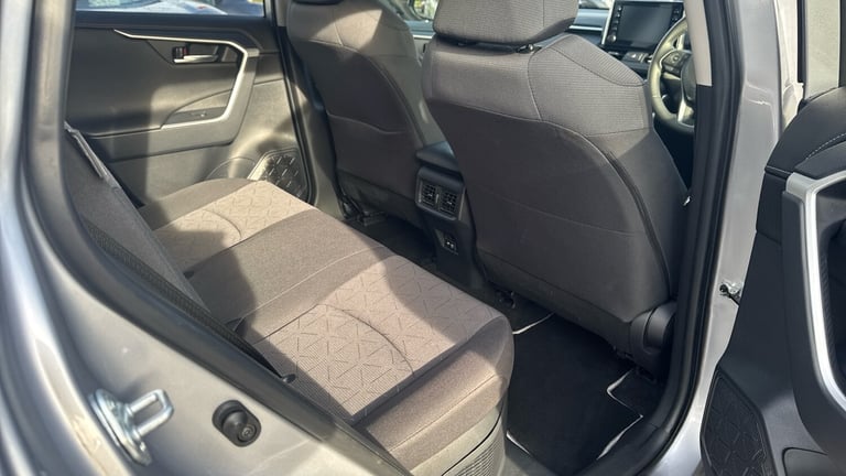 2021 Toyota RAV4 2.5 VVT-i Hybrid Design 5dr CVT 2WD Hybrid Estate Estate Hybrid Automatic