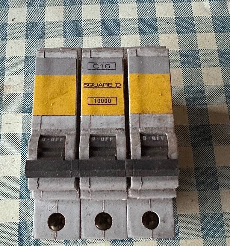A selection of electrical materials for £100