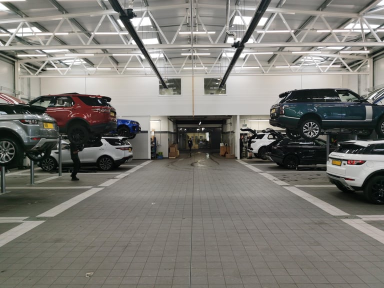 2025 Land Rover Discovery Sport 2.0 D200 MHEV Dynamic HSE Auto 4WD Euro 6 (s/s) 5dr SUV Automatic