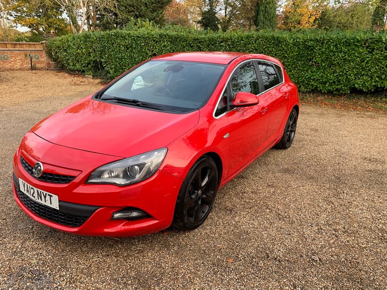 Vauxhall, ASTRA, Hatchback, 2012, Other, 1956 (cc), 5 doors