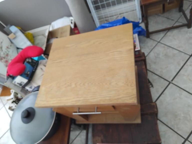 Bedside table