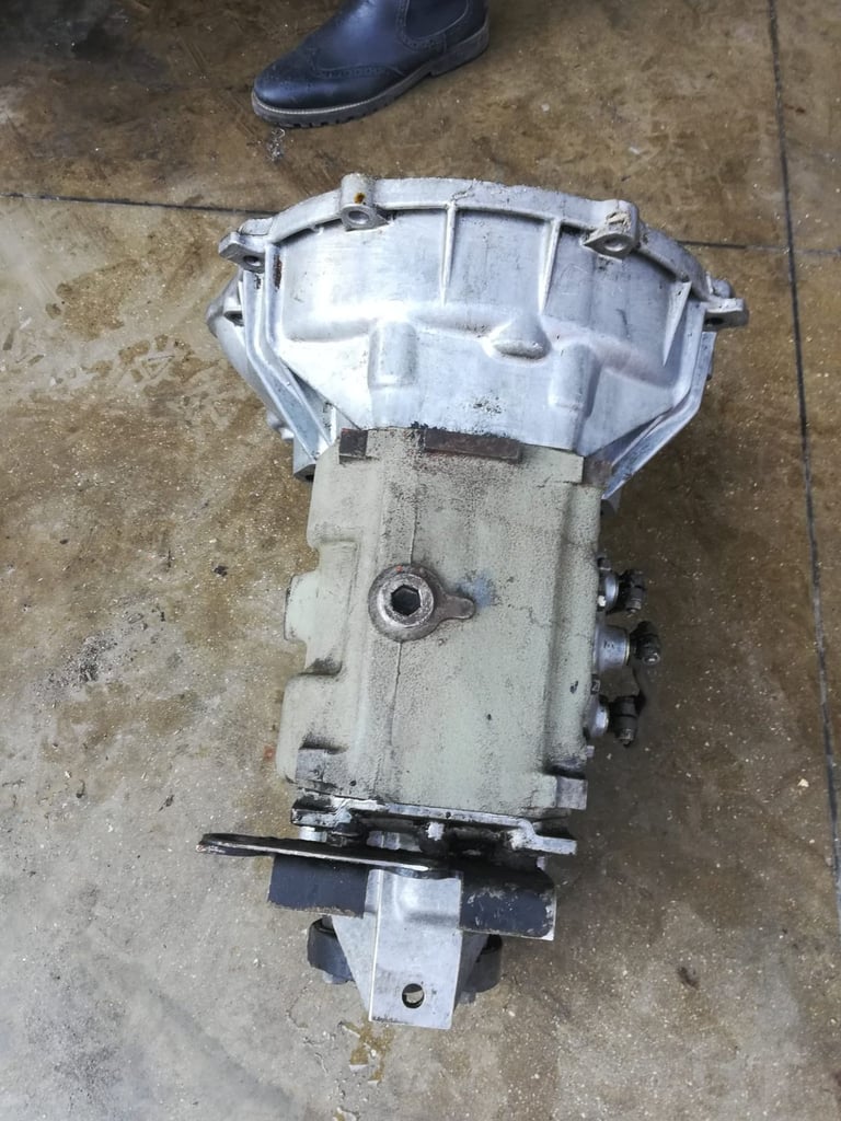 Gearbox Mercedes 220 D
