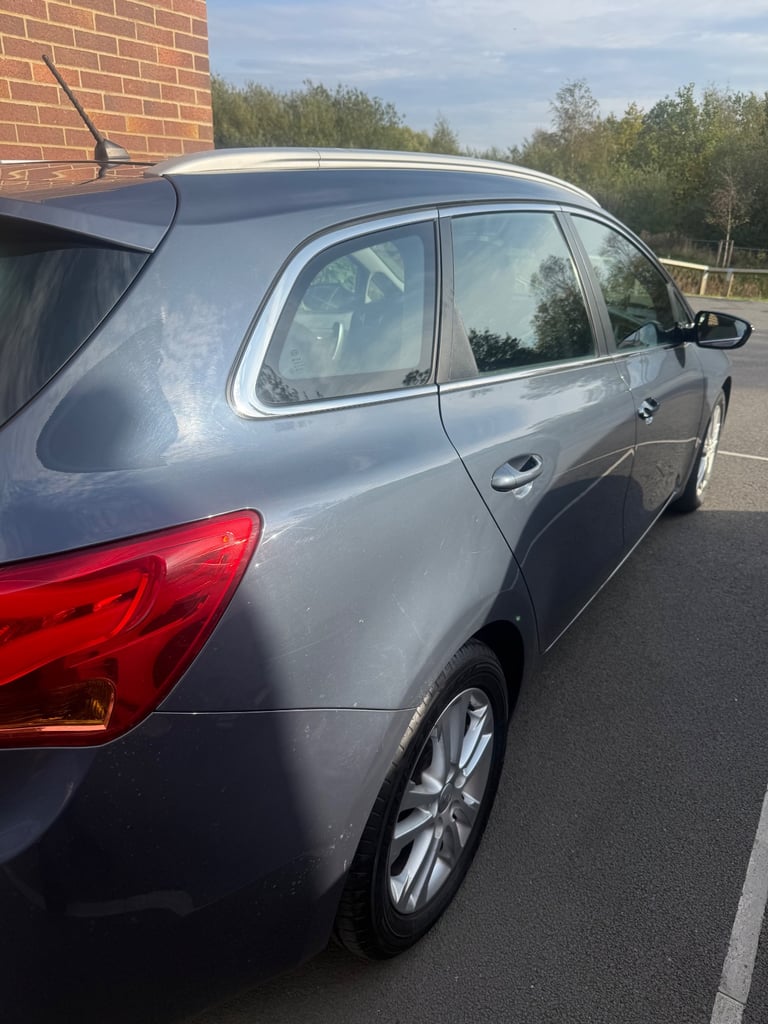 Kia, CEED, Estate, 2014, Other, 1582 (cc), 5 doors