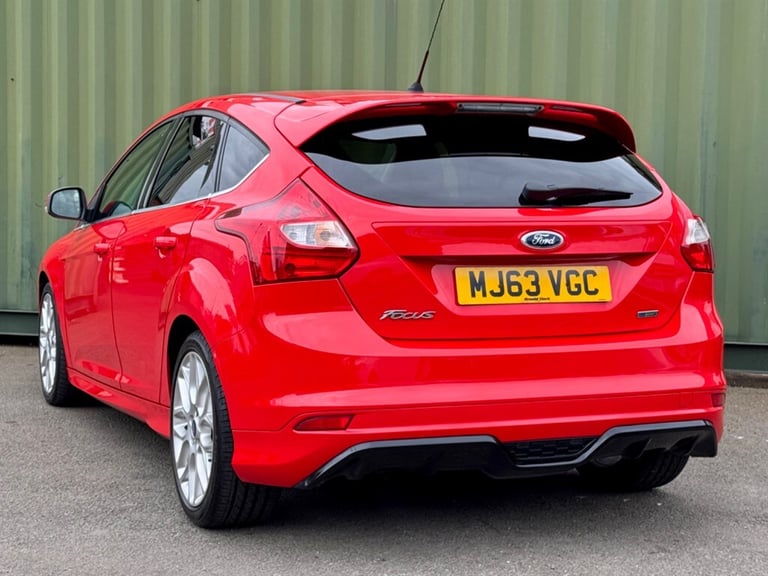 2013 Ford Focus 1.0T EcoBoost Zetec S Hatchback 5dr Petrol Manual Euro 5 (s/s) (125 ps) Hatchback...