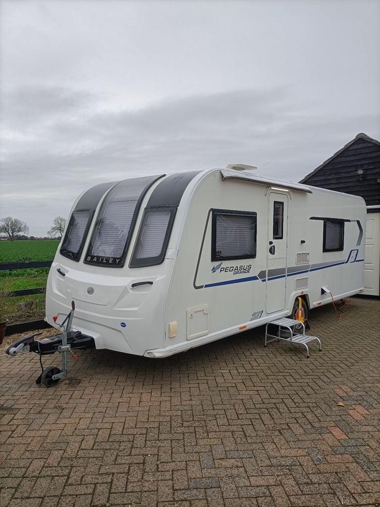 Touring Caravans for sale 2019 Bailey Pegasus Grande Rimini 4 berth