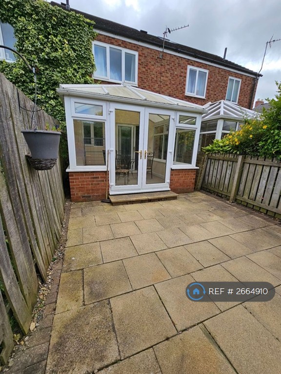 2 bedroom house in St. Hilds Court, Durham, DH1 (2 bed) (#2664910)