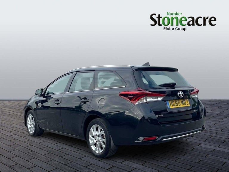 2016 Toyota Auris 1.2T Business Edition 5dr ESTATE PETROL Manual