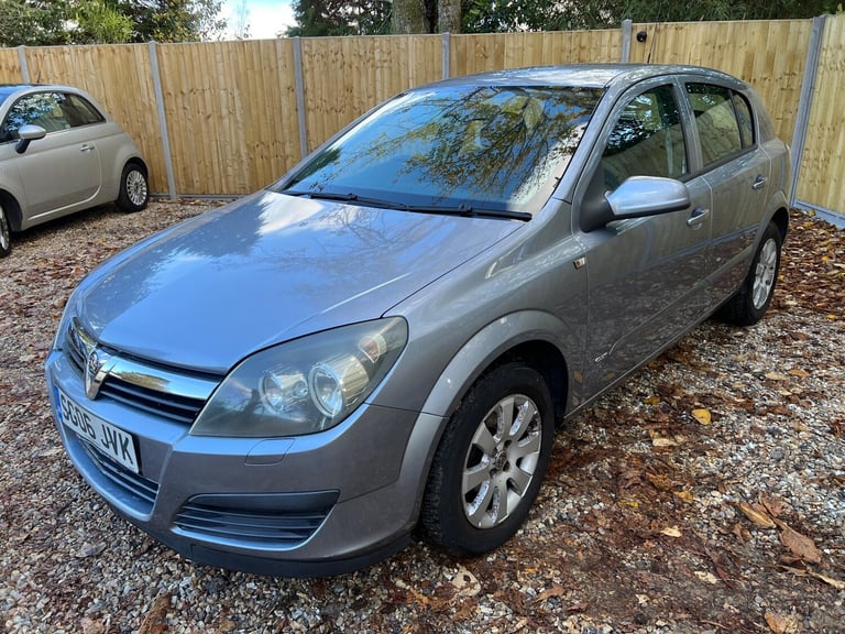 2006 Vauxhall Astra 1.6i 16v Club 5dr HATCHBACK Petrol Manual