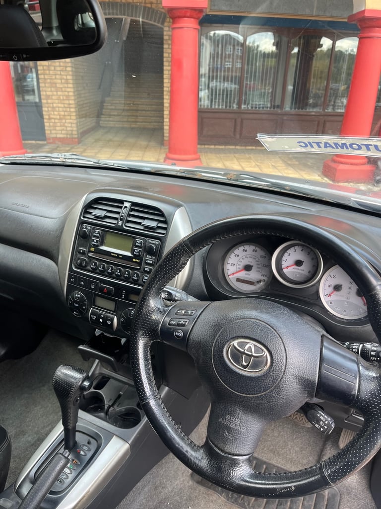 2005 Toyota RAV4 20 XT-R 5dr Auto ESTATE Petrol Automatic