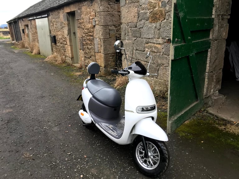 image for E-Rider Model 30 Moda