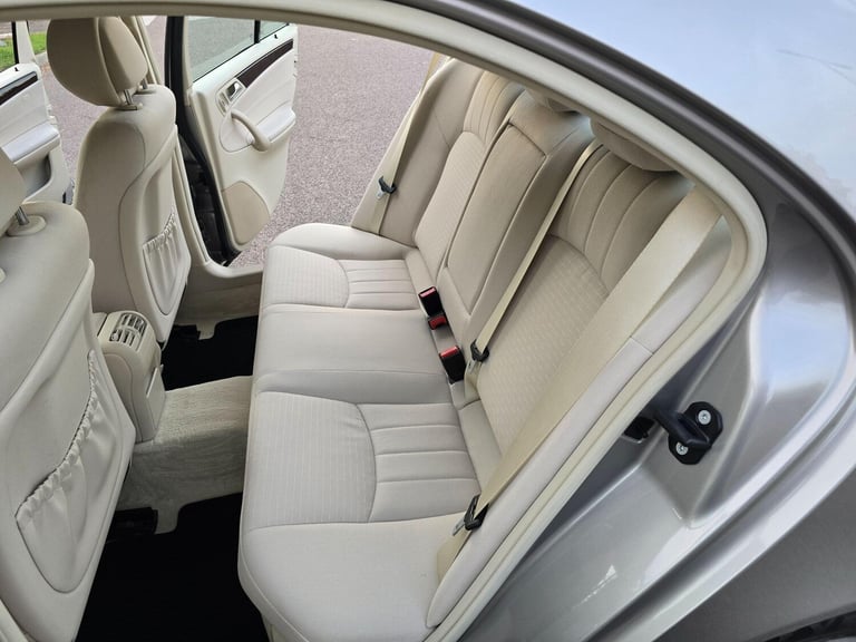 2006 Mercedes-Benz C Class 1.8 C180 Kompressor Elegance SE 4dr SALOON Petrol Automatic