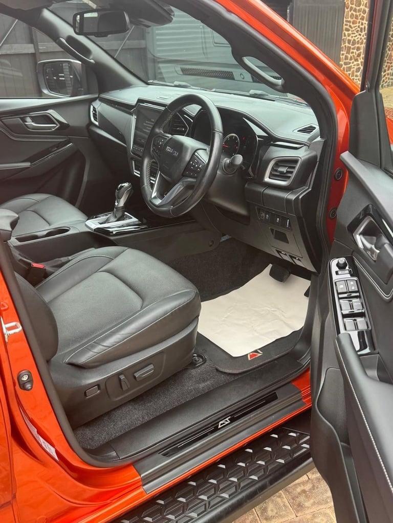 2023 Isuzu D-Max 1.9 TD Arctic Trucks AT35 Pickup Double Cab 4dr Diesel Auto 4WD Euro 6 (s/s PICK...