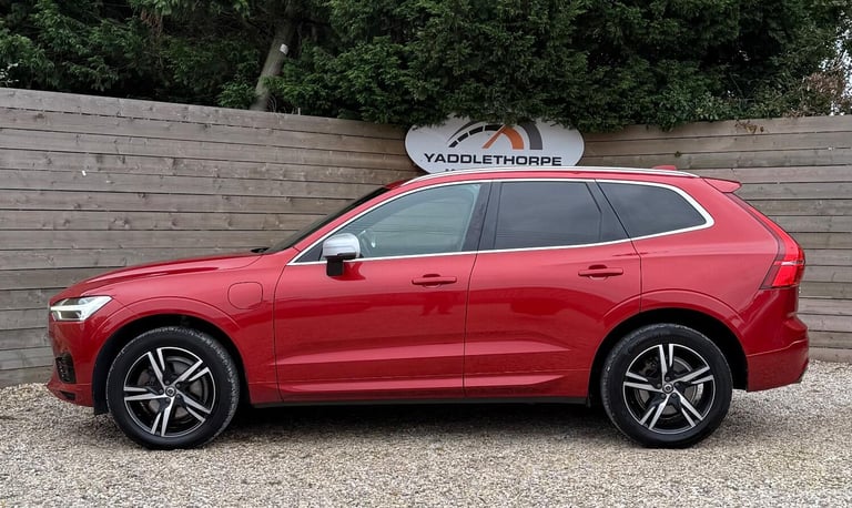 VOLVO XC60 2.0 R-Design T8 Twin Engine AWD 2019