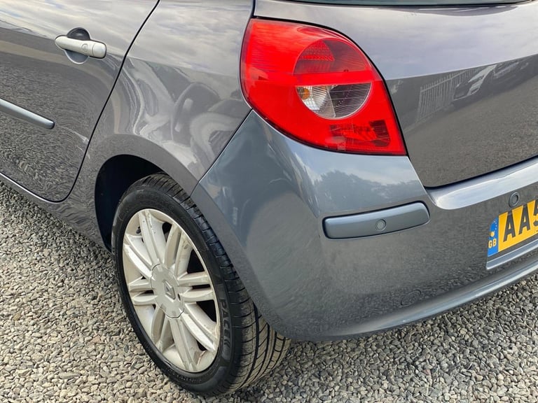 2007 Renault Clio 1.6 VVT Initiale 5dr HATCHBACK PETROL Manual