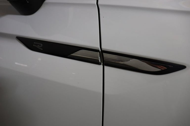 2023 Volkswagen Tiguan 1.5 TSI 150 R-Line 5dr DSG ESTATE PETROL Automatic