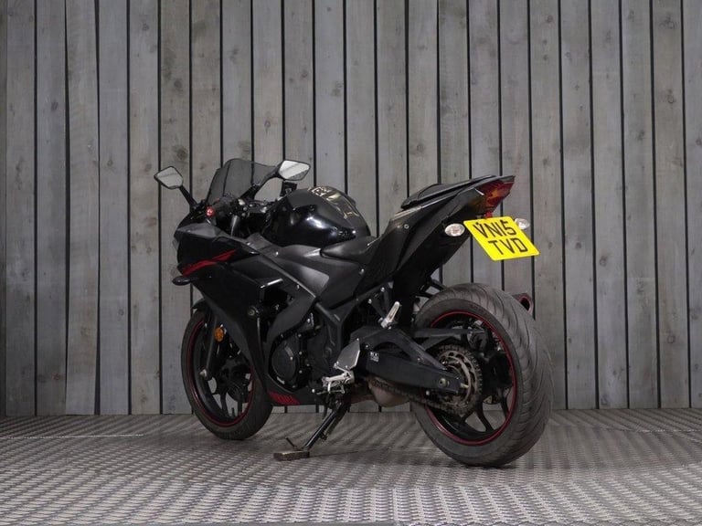 2015 15 YAMAHA R3