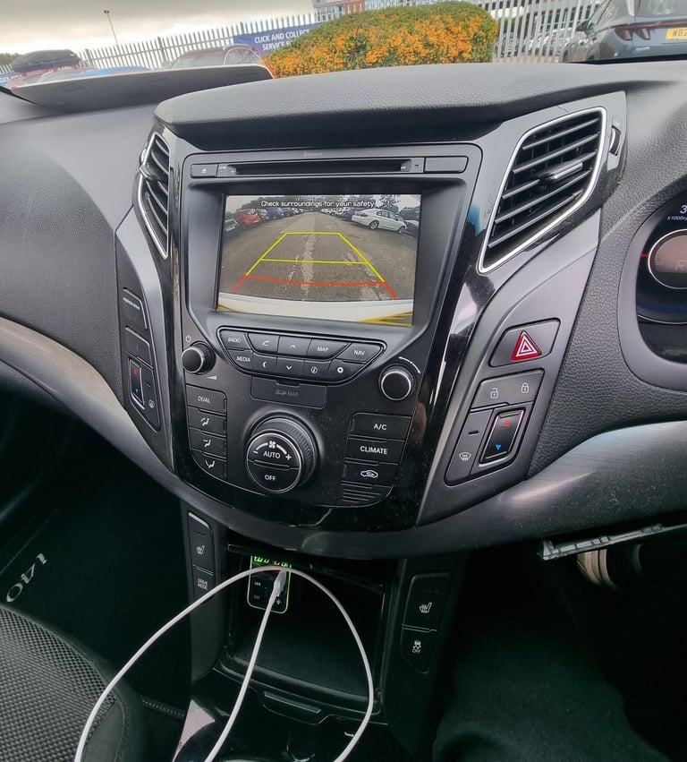 AUTOMATIC Hyundai i40 Tourer,HEATED SEATS,LOW TAX,REVERSE CAMERA,CHEAP TO RUN