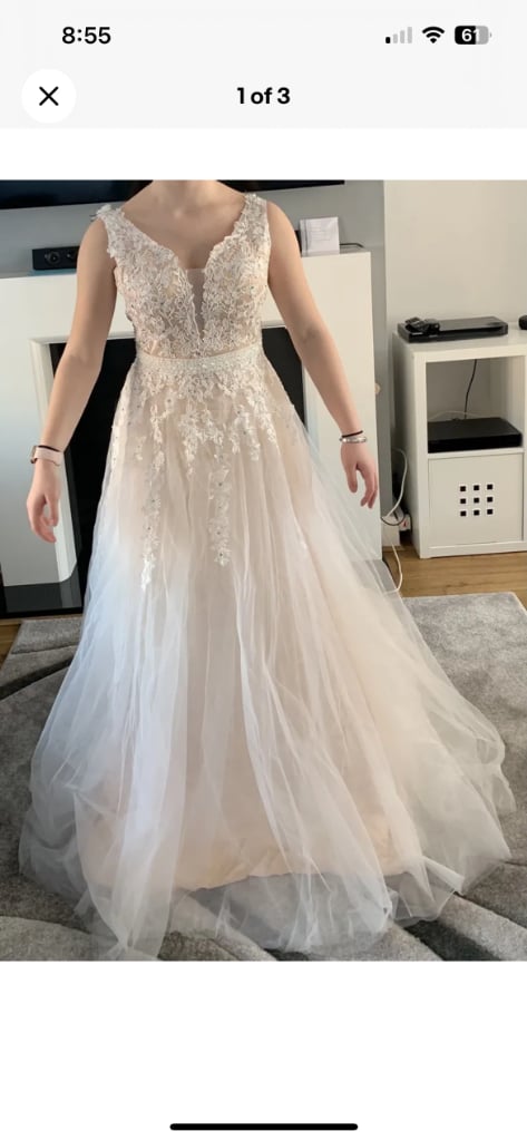 Wedding dress/prom dress size 12