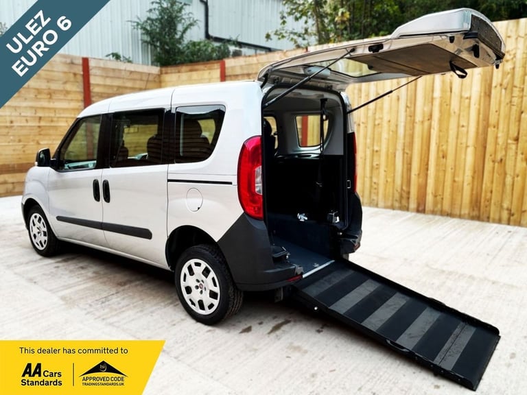 image for 2016 Fiat Doblo 4 Seat Wheelchair Accessible Disabled Access Vehicle WAV MPV Petrol Manual