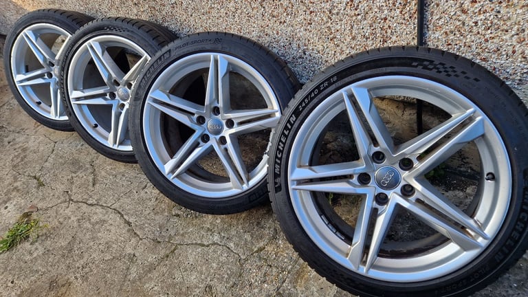 18 inch Audi A4 A5 A6 alloy wheels and tyres