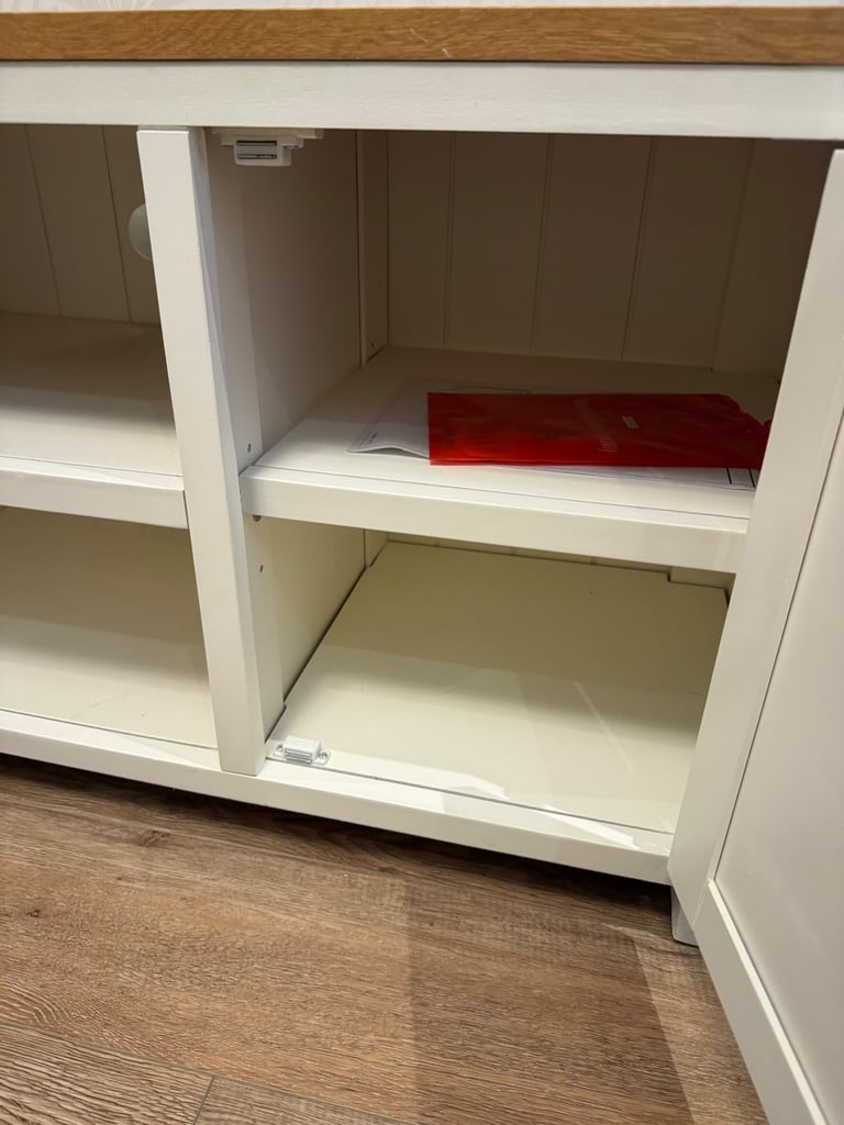 Oak Furnitureland TV Unit Cabinet