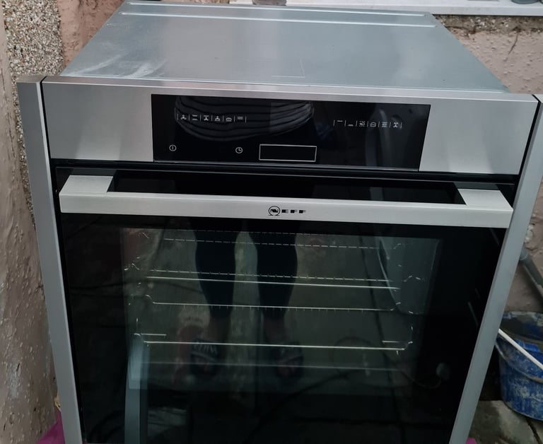 Neff N70 multifunction single electric oven built-in stainless Steel 