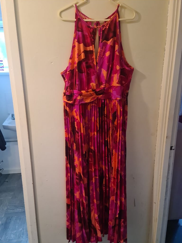 Pink maxi dress size 20