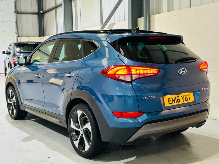 HYUNDAI TUCSON 2.0 CRDI BLUE DRIVE PREMIUM SE SUV DIESEL MANUAL EURO 6 2016