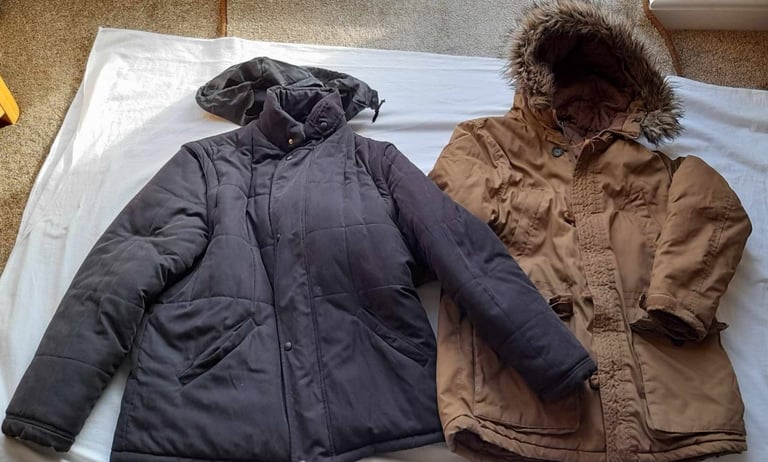 image for Men's size M thick hooded coats  both together £12