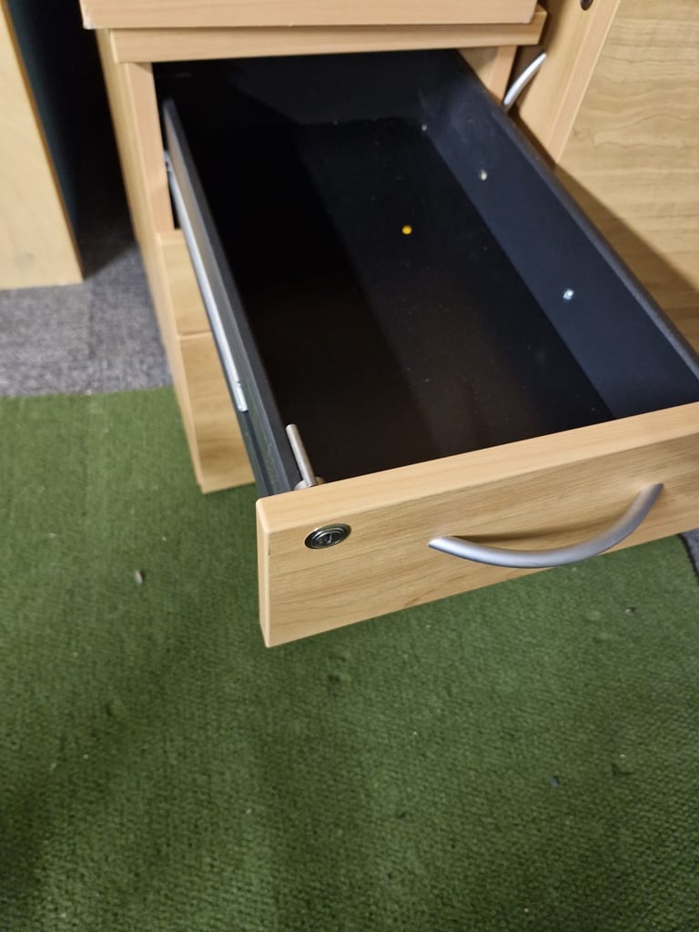 3 drawr under desk pedestal 30cm wide (30 available)