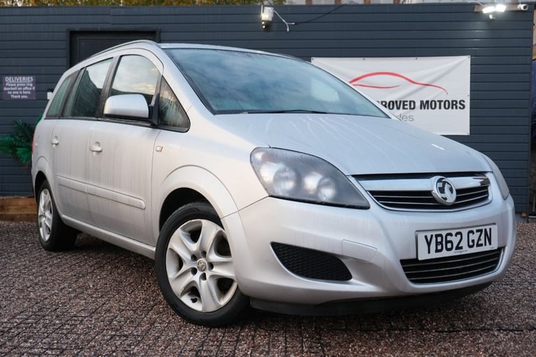 2013 Vauxhall Zafira 1.6 16V Exclusiv MPV 5dr Petrol Manual Euro 5 (115 ps) FULL MAINDEALER HIST ...