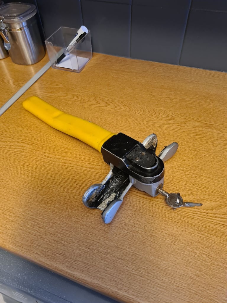 image for Car steering wheel security lock 
