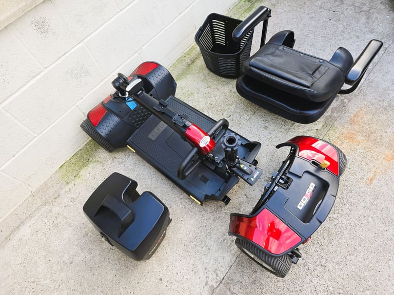 Mobility Scooter 4mph GoGo Elite Sport, Car Boot scooter