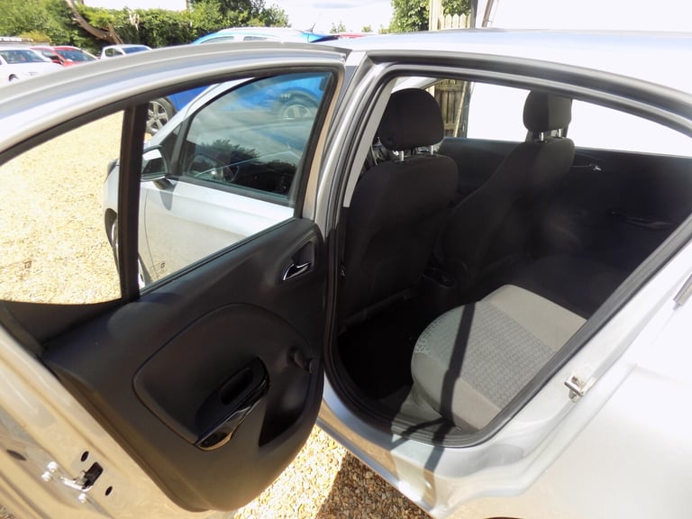 VAUXHALL CORSA 1.4 DESIGN. MORE PHOTOS AND VIDEO LINK ON OUR WEBSITE