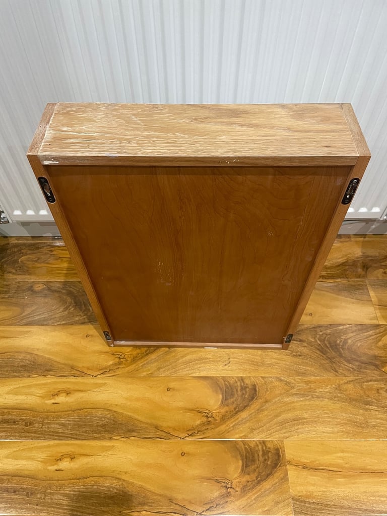 Bathroom wall unit