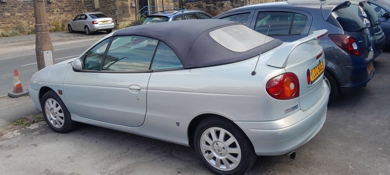 2002 Renault Megane 1.6 16V Dynamique + 2dr COUPE Petrol Manual